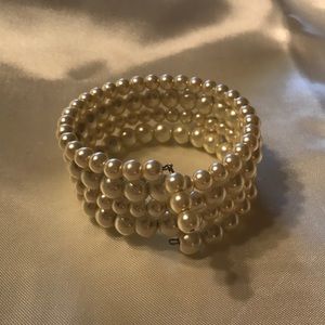 Handmade; 4 layer pearl bracelet;